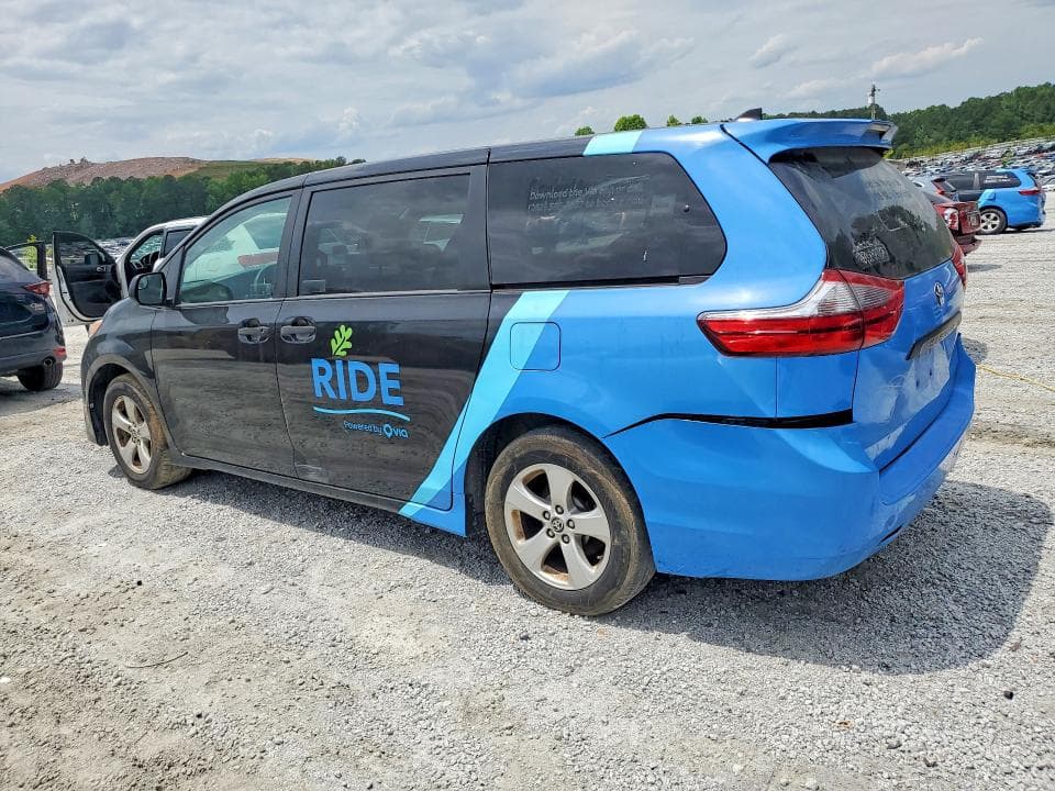 2020 TOYOTA SIENNA L L 3