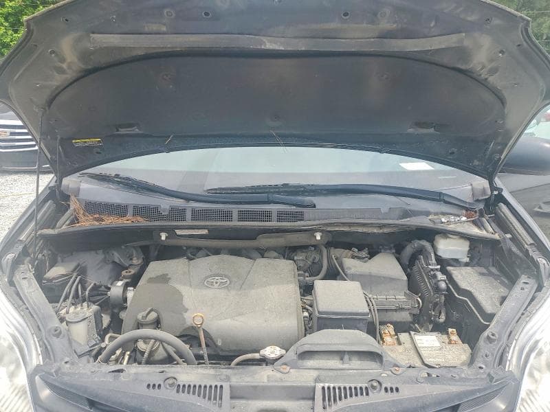 2020 TOYOTA SIENNA L L 13