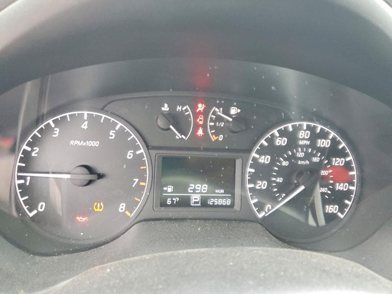 2017 NISSAN SENTRA S S 9