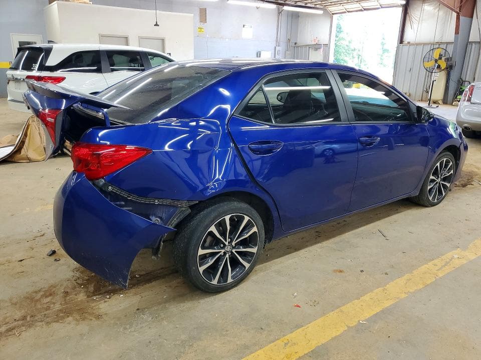 2019 TOYOTA COROLLA SE 3