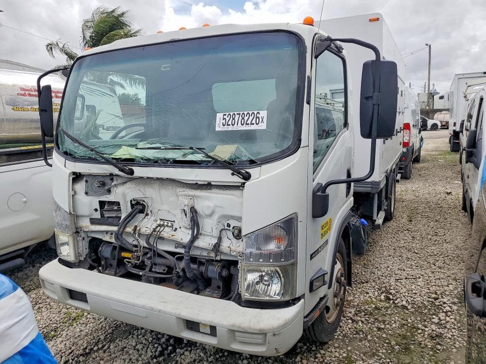2017 ISUZU NRR