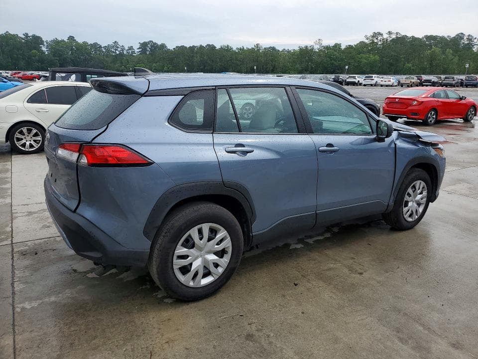 2025 TOYOTA COROLLA CROSS L L 3
