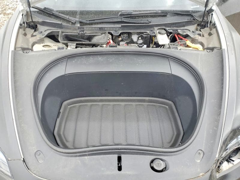 2024 TESLA MODEL 3 11