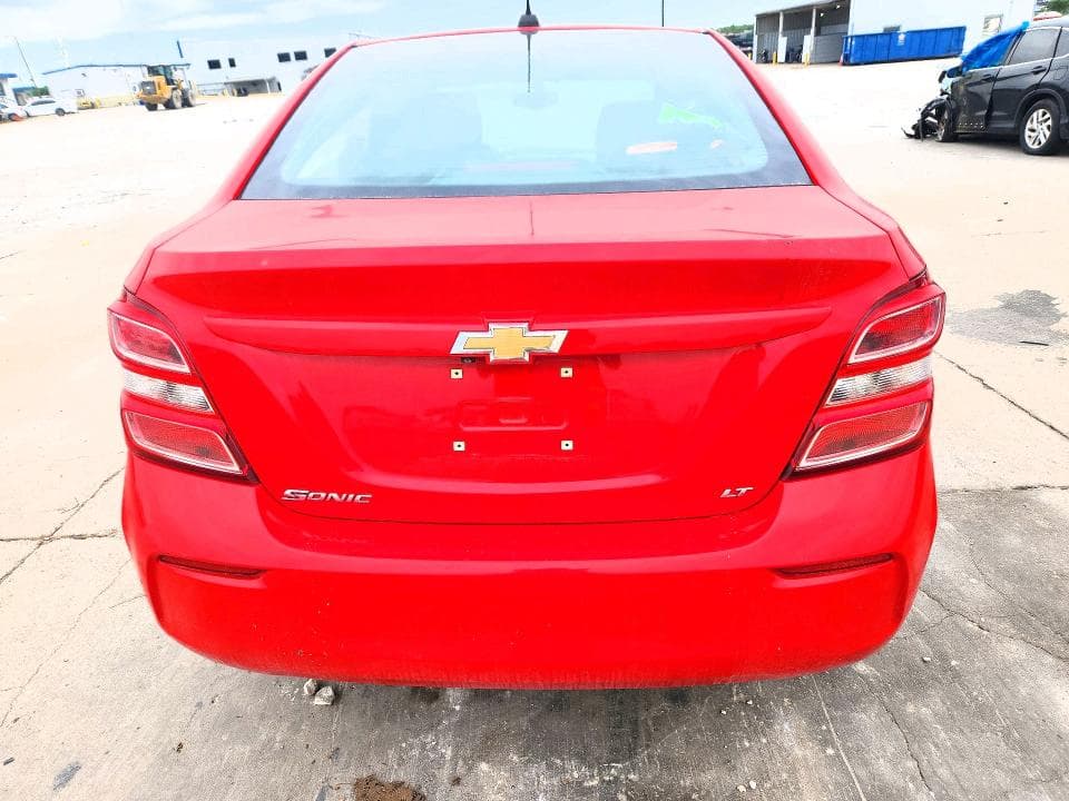 2017 CHEVROLET SONIC 6
