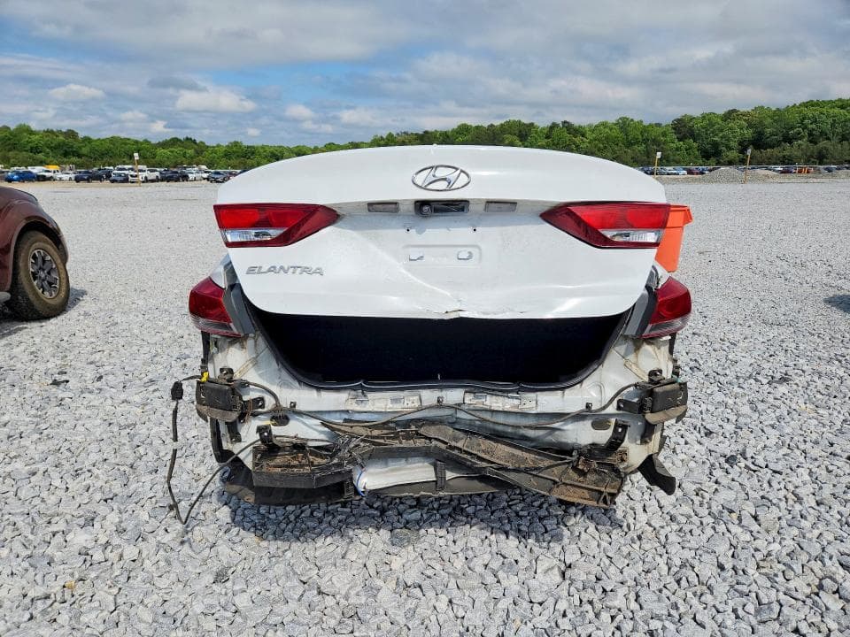 2018 HYUNDAI ELANTRA VALUE EDITION 6