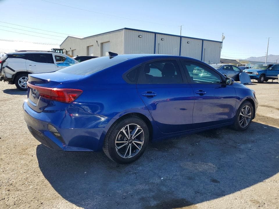 2023 KIA FORTE LXS 3