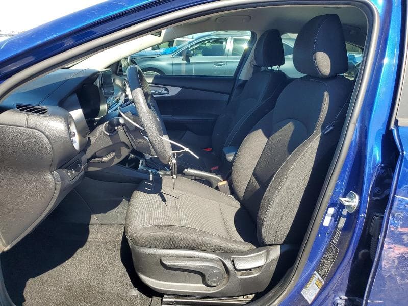 2023 KIA FORTE LXS 7