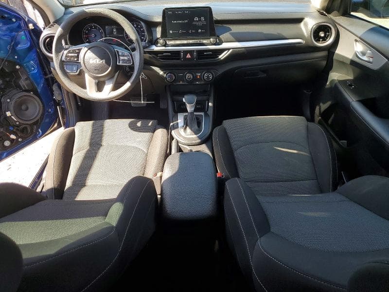 2023 KIA FORTE LXS 8