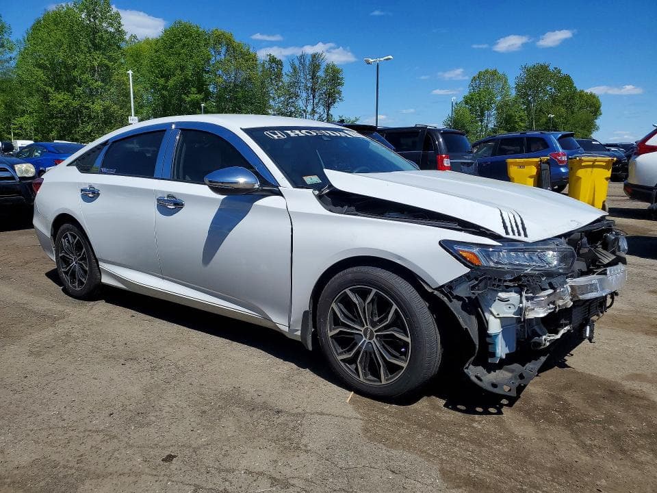 2020 HONDA ACCORD LX 4
