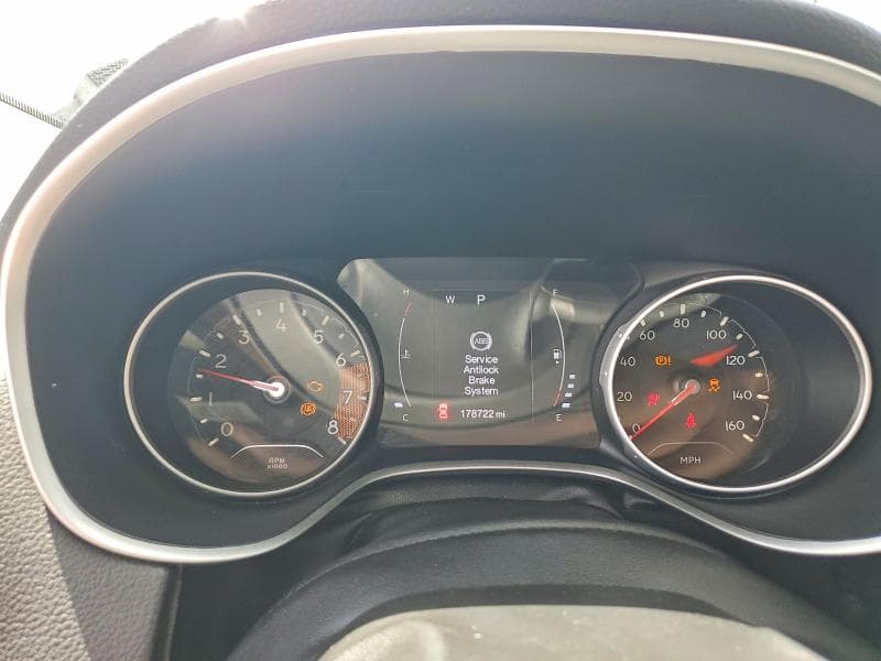 2018 JEEP COMPASS LATITUDE 9