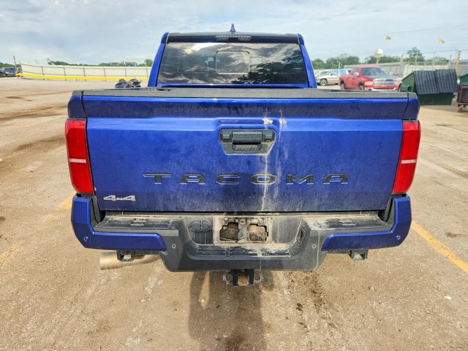 2025 TOYOTA TACOMA SR5 SR5 6