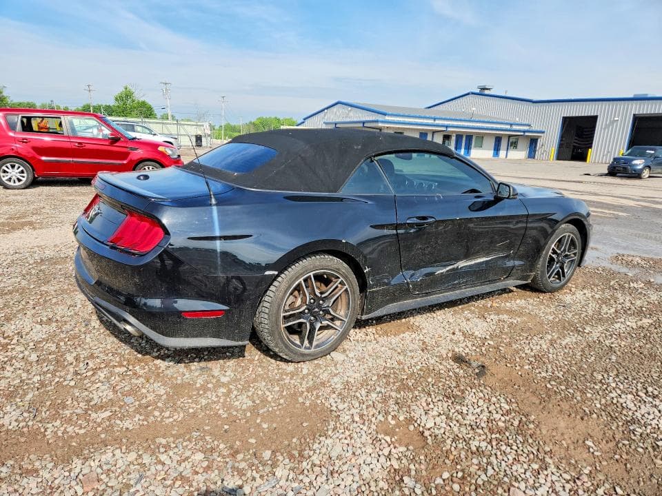 2020 FORD MUSTANG 3