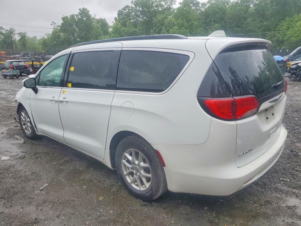 2020 CHRYSLER VOYAGER LXI 2