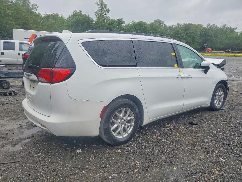 2020 CHRYSLER VOYAGER LXI 3