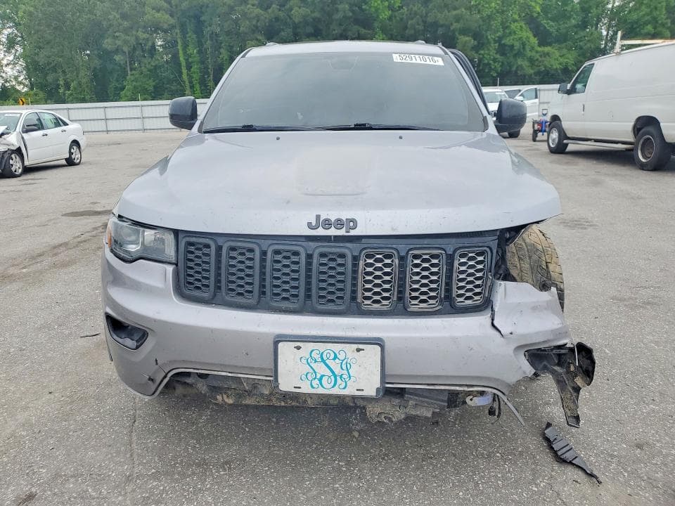 2020 JEEP GRAND CHEROKEE LAREDO 5
