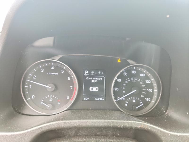 2018 HYUNDAI ELANTRA SEL 9