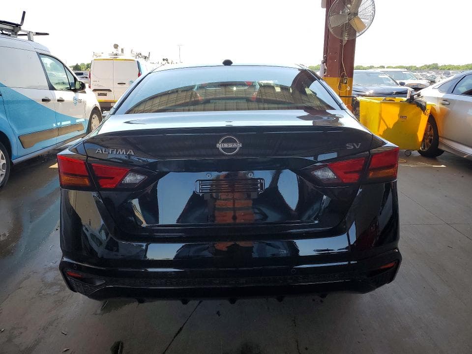 2024 NISSAN ALTIMA SV 6