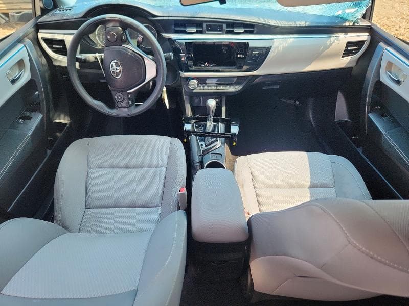 2016 TOYOTA COROLLA LE LE 8