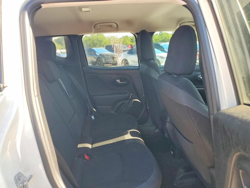 2020 JEEP RENEGADE LATITUDE 11