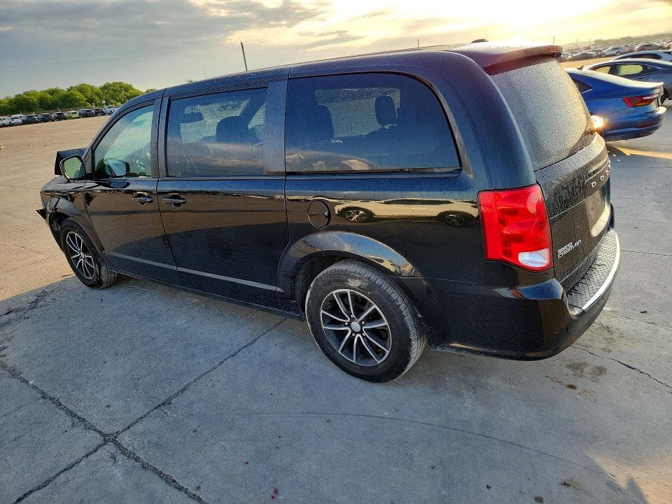 2019 DODGE GRAND CARAVAN GT 2