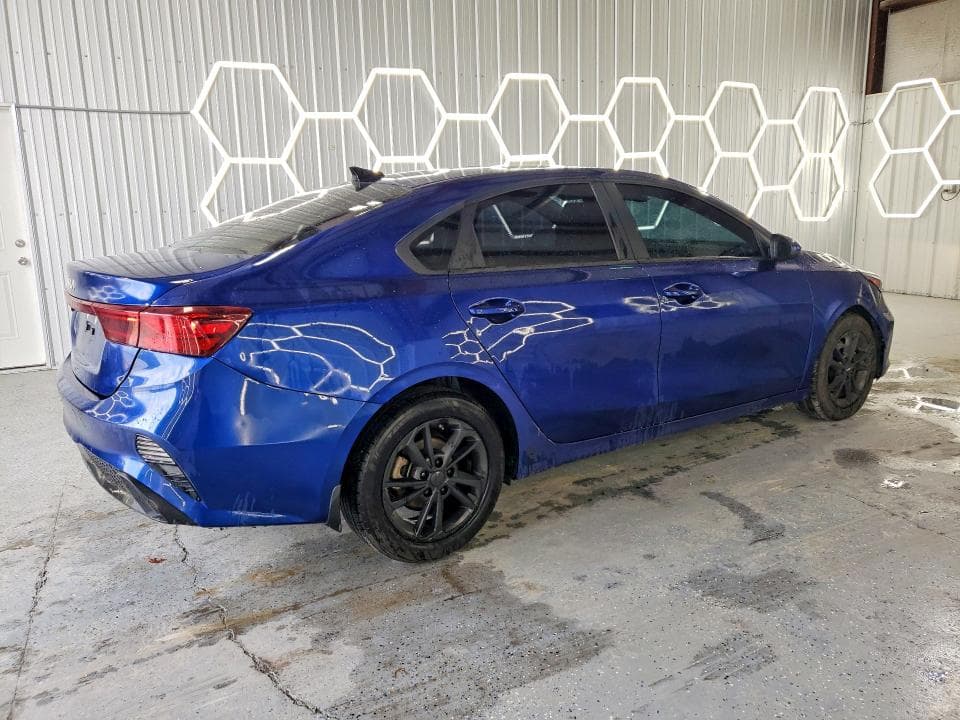 2022 KIA FORTE LXS 3