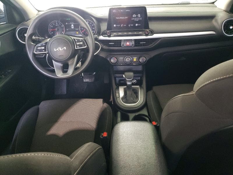 2022 KIA FORTE LXS 8