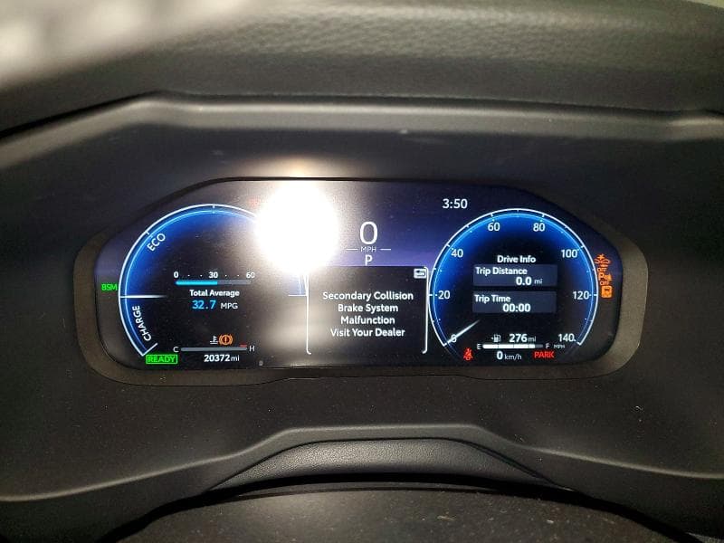 2025 TOYOTA RAV4 XSE 9