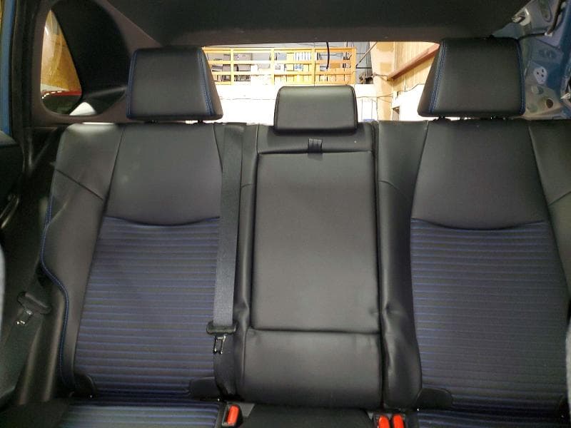2025 TOYOTA RAV4 XSE 10