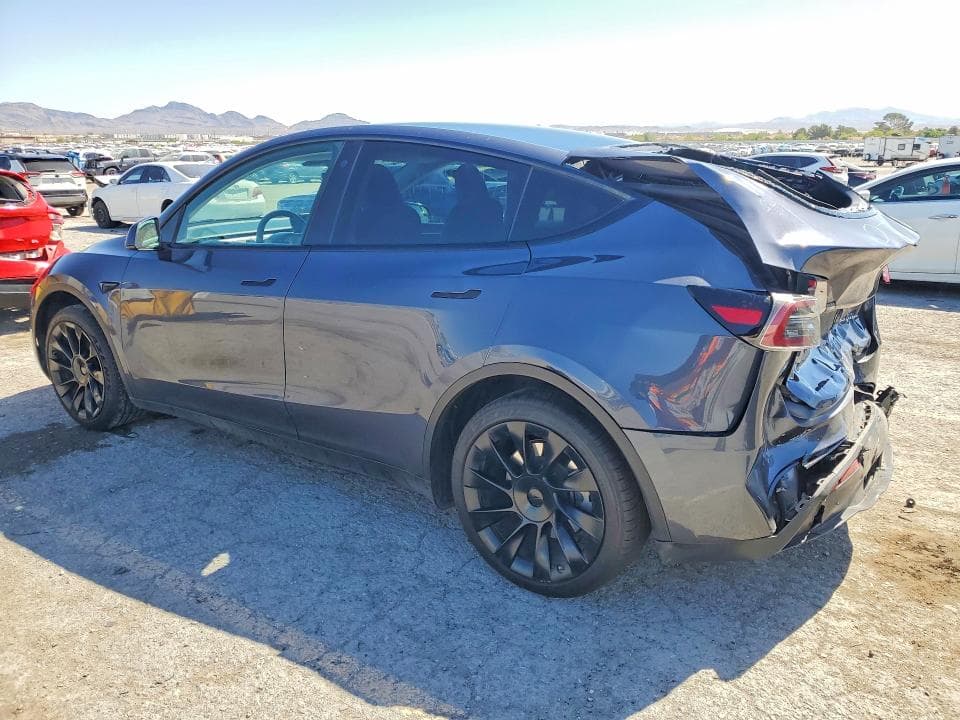 2023 TESLA MODEL Y 2
