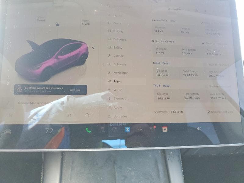 2023 TESLA MODEL Y 9