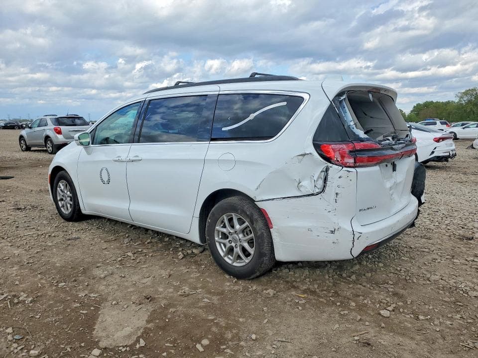 2022 CHRYSLER PACIFICA TOURING L 2