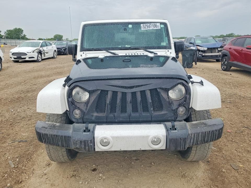 2016 JEEP WRANGLER UNLIMITED SAHARA 5