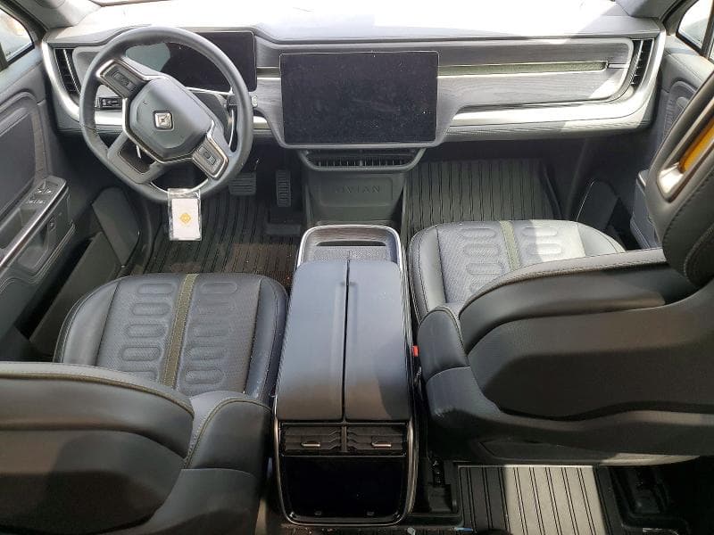 2025 RIVIAN R1S ADVENTURE 8