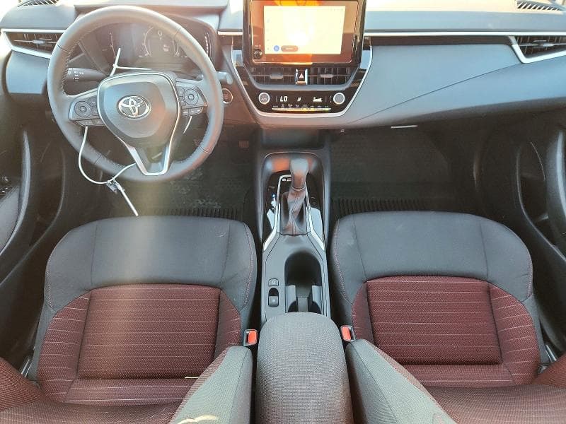 2026 TOYOTA COROLLA SE 8