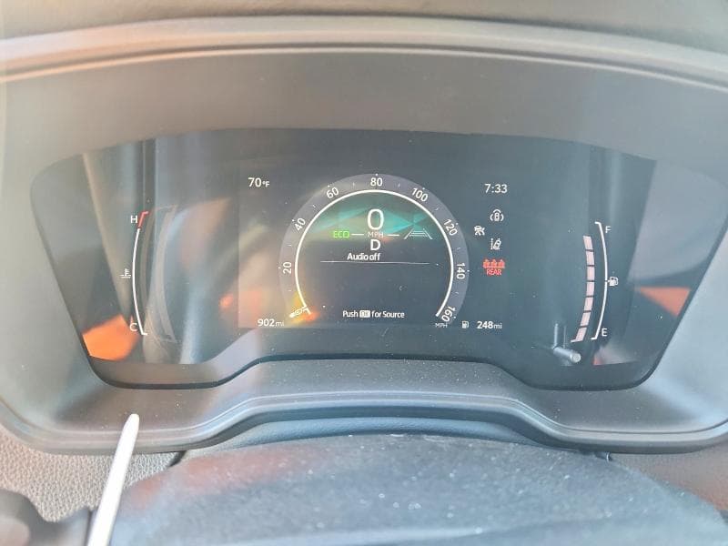 2026 TOYOTA COROLLA SE 9