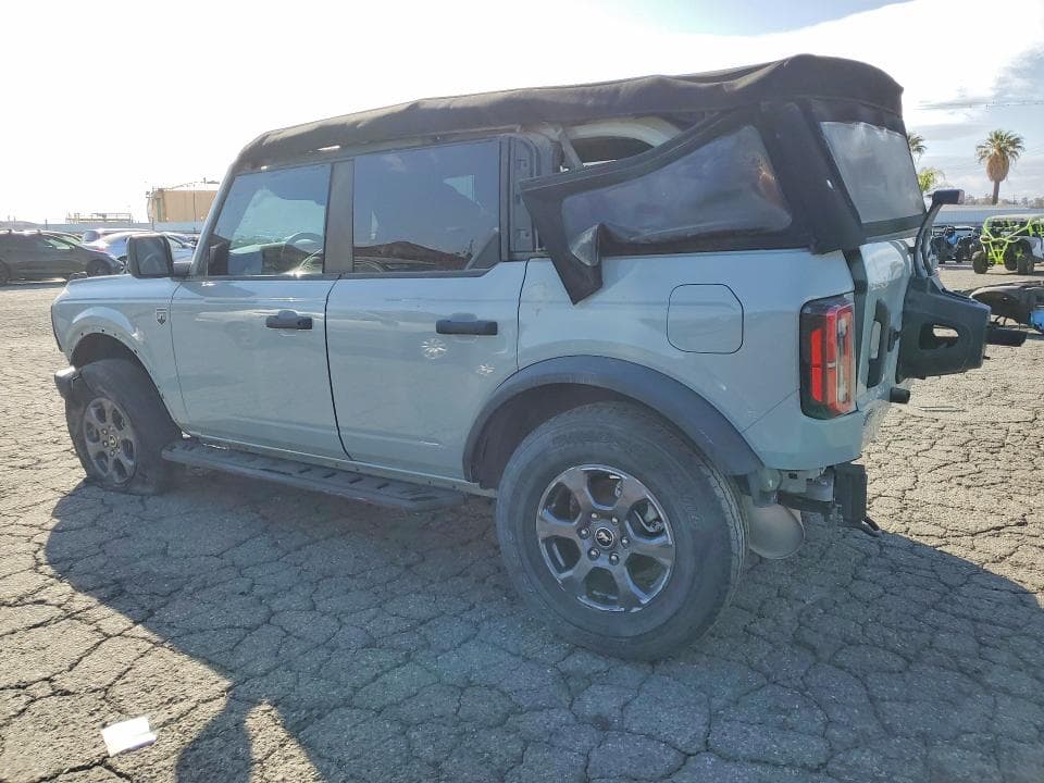 2023 FORD BRONCO BASE 2