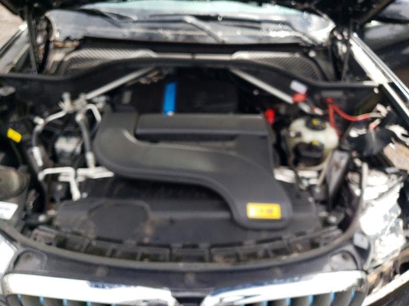 2018 BMW X5 XDR40E 12