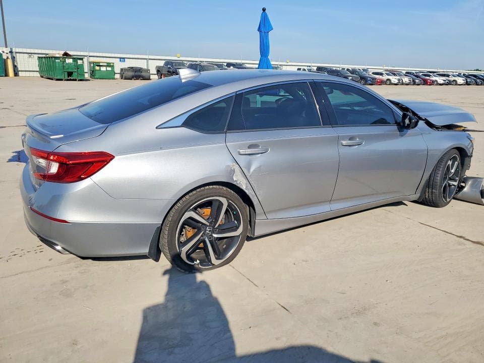 2018 HONDA ACCORD SPORT 3