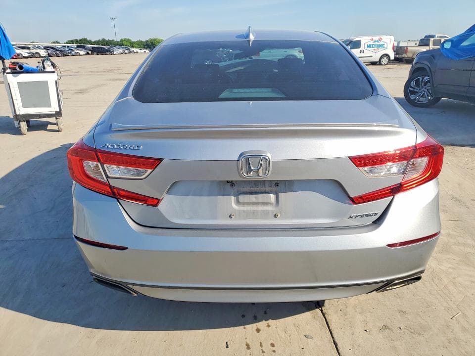 2018 HONDA ACCORD SPORT 6