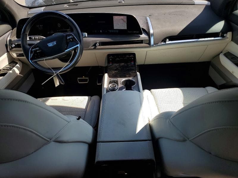 2026 CADILLAC VISTIQ SPORT 8