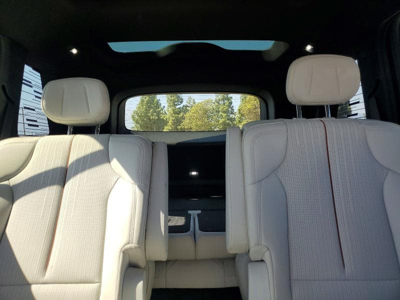 2026 CADILLAC VISTIQ SPORT 10