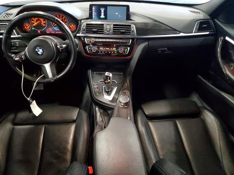 2018 BMW 330 XI XI 8