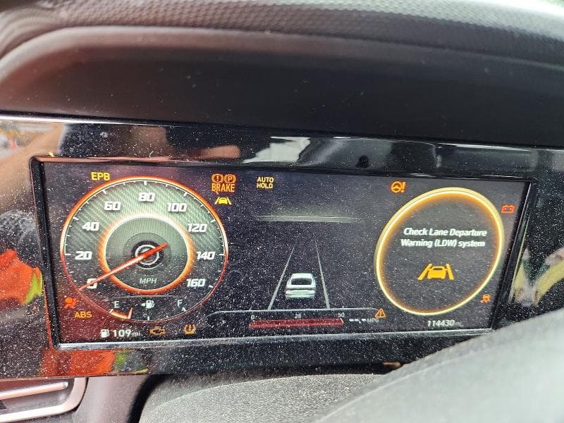 2022 HYUNDAI ELANTRA SEL 9
