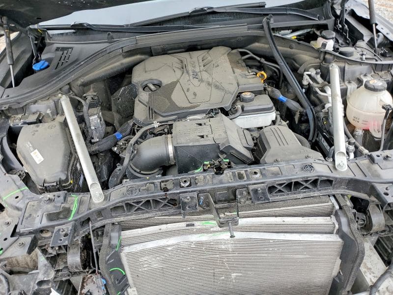 2024 GENESIS GV70 2.5T STANDARD 12