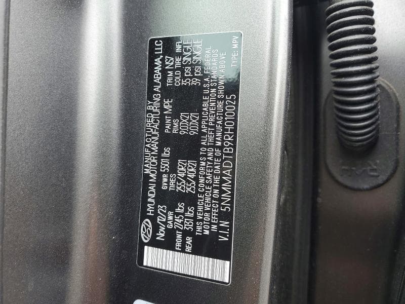 2024 GENESIS GV70 2.5T STANDARD 13