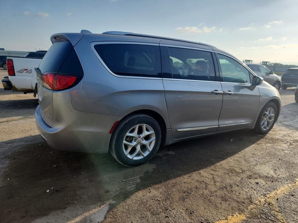 2020 CHRYSLER PACIFICA LIMITED LIMITED 3