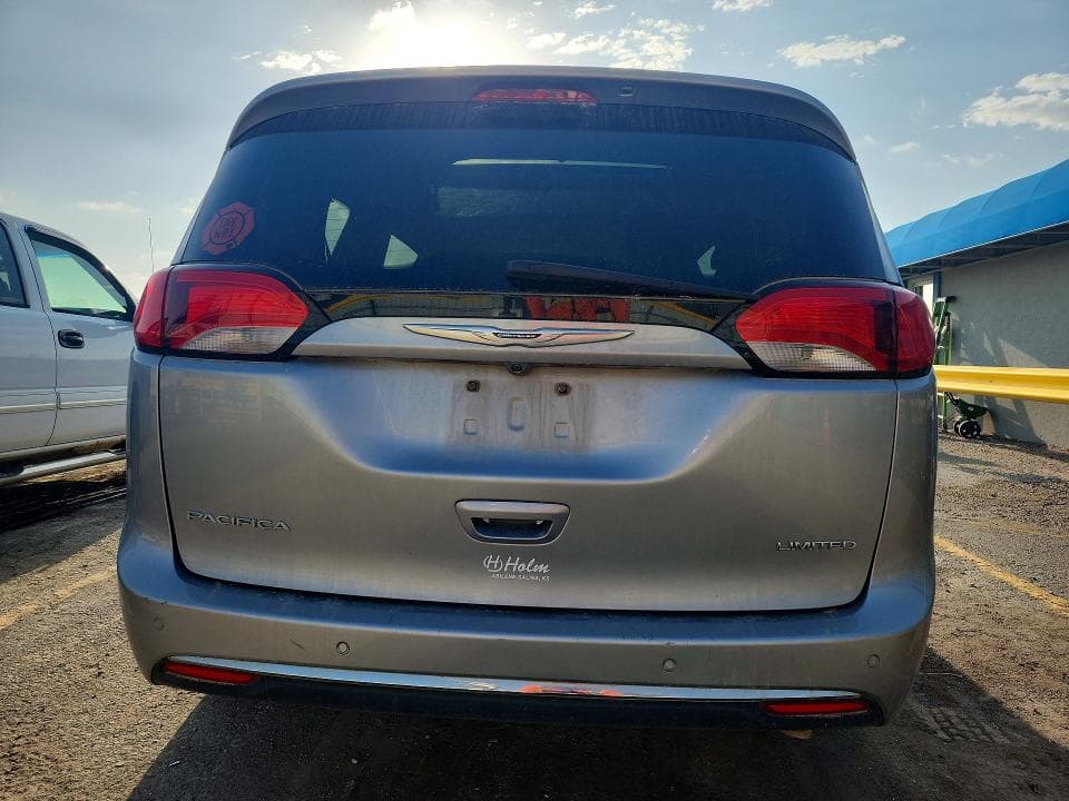 2020 CHRYSLER PACIFICA LIMITED LIMITED 6