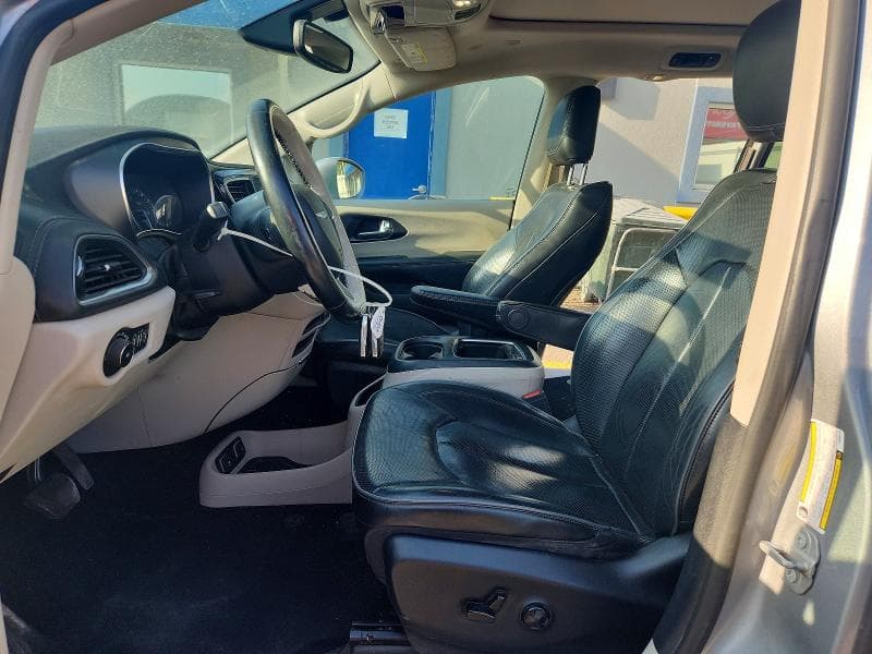 2020 CHRYSLER PACIFICA LIMITED LIMITED 7