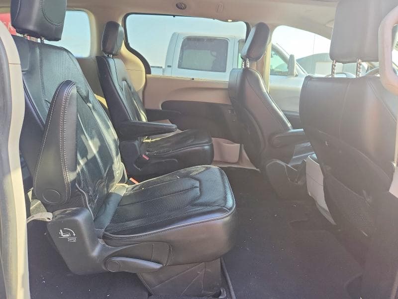 2020 CHRYSLER PACIFICA LIMITED LIMITED 10