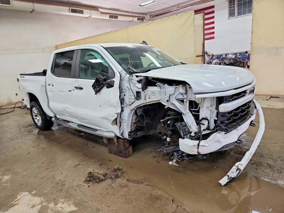 2023 CHEVROLET SILVERADO K1500 RST 4